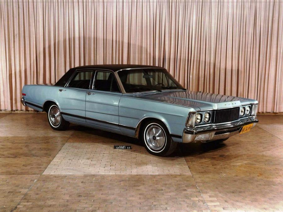  Ford Landau 1971 года  (BR) (фото 1 из 7)